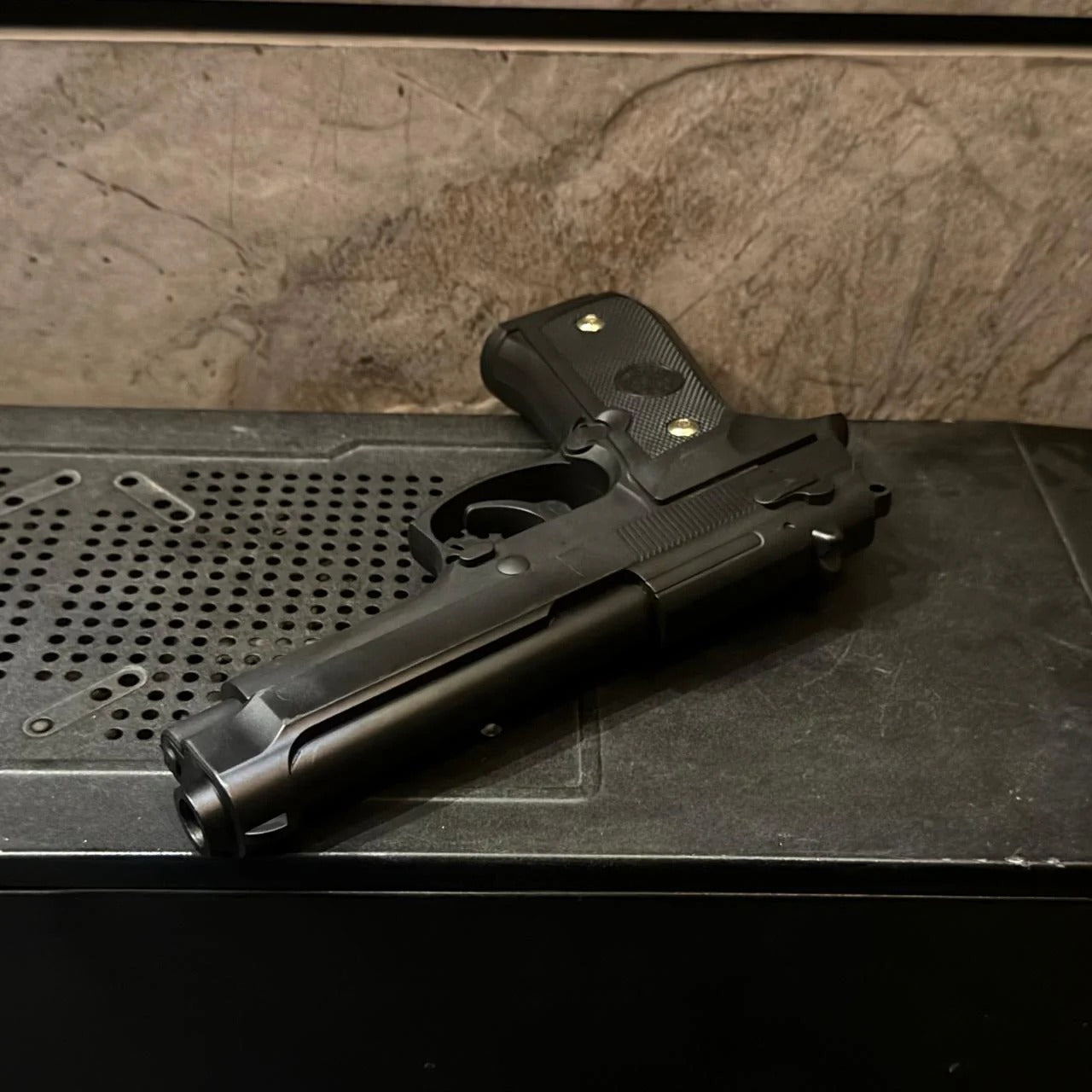 Pietro Beretta M92 9mm Airsoft Toy Gun - BLACK FINISH